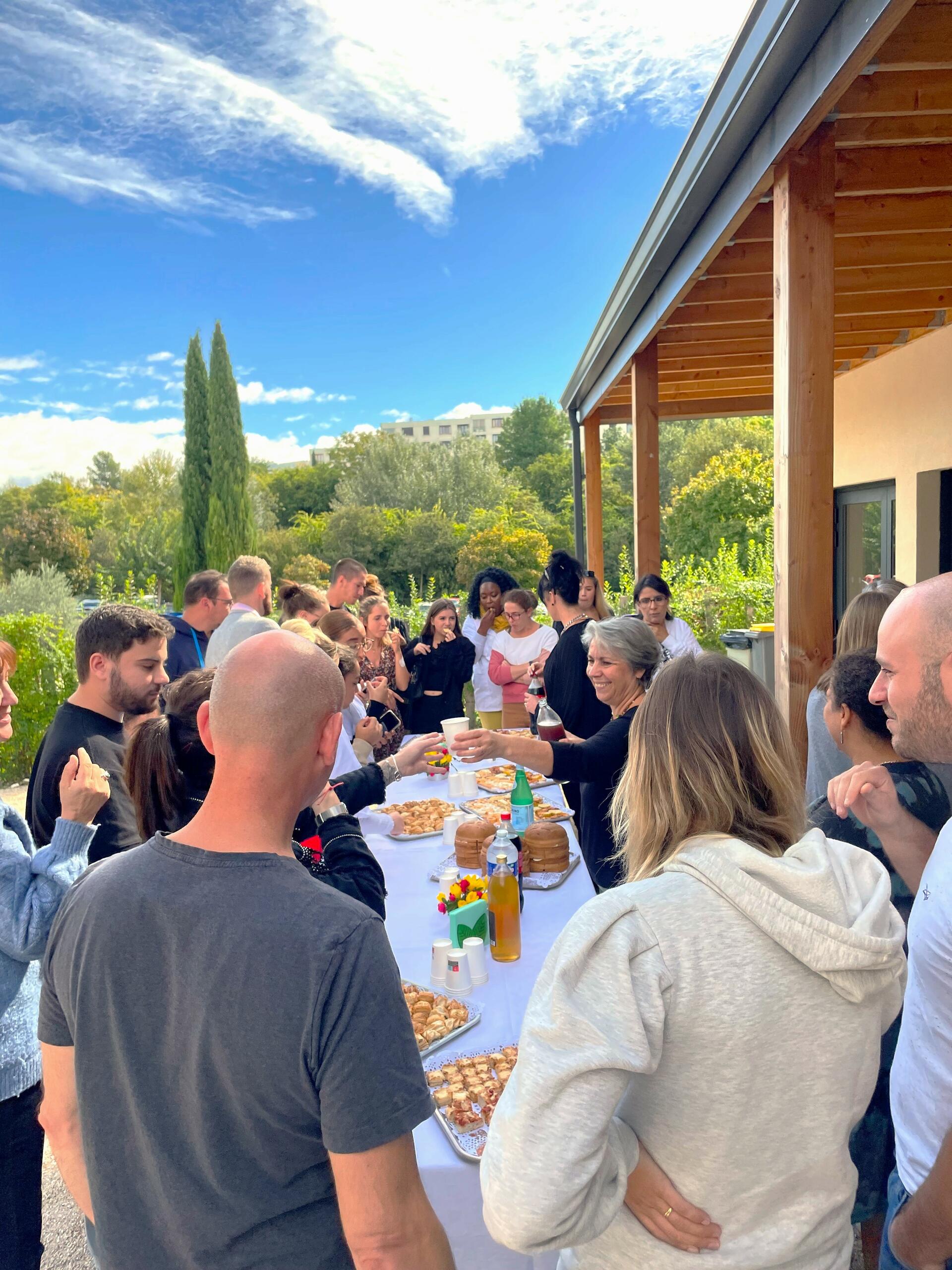 Remise des kits repas