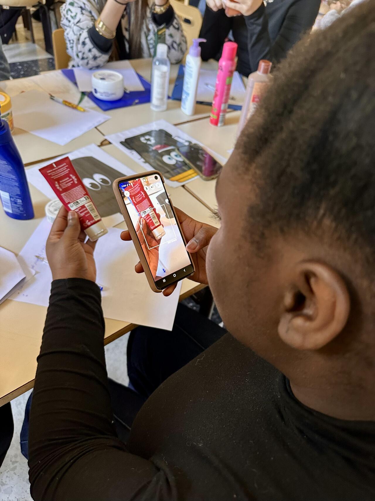 Apprendre à transmettre : une compétence clé du soin